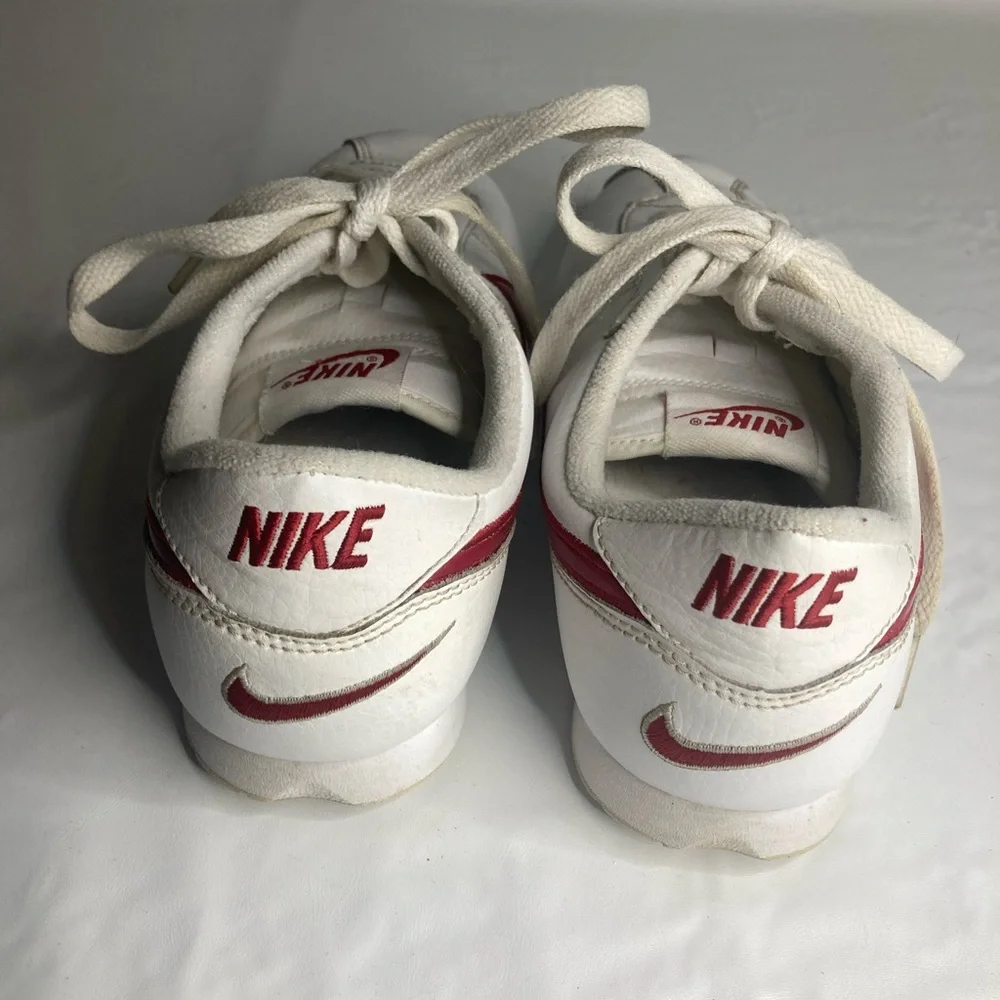 Nike Stamina Low Top White Red Womens Shoes Sneakers 7 172018-161